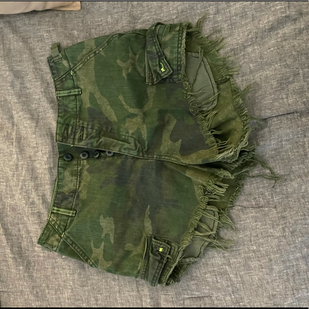 Free people camo shorts